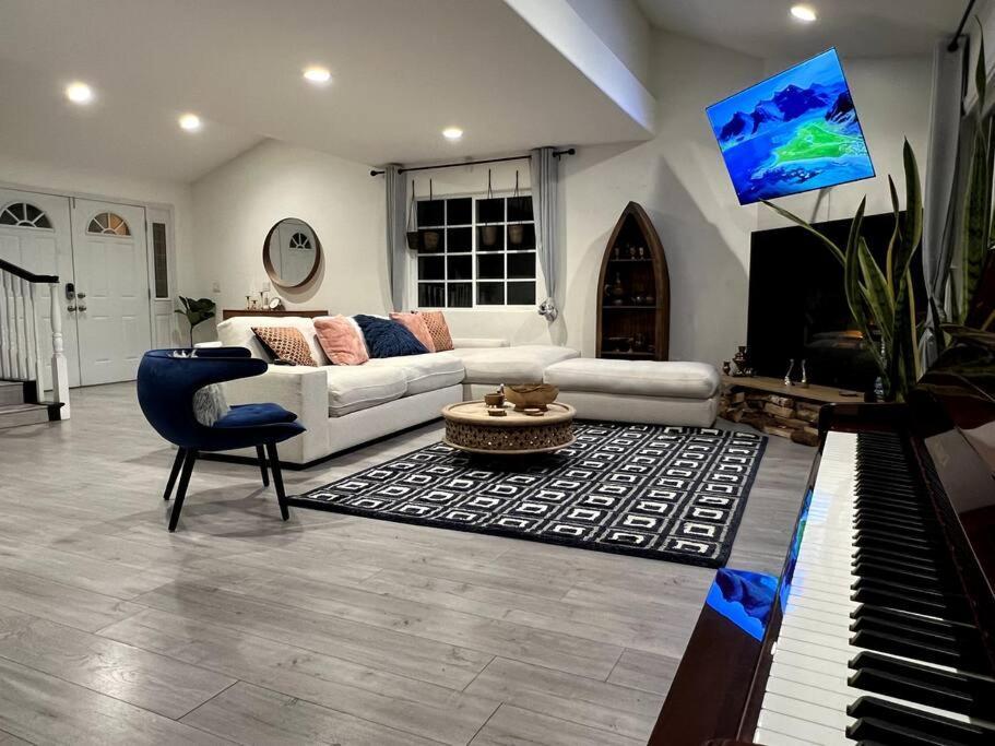 Stylish Mediterranean Villa, Pool, Jacuzzi, Hollywood & Malibu Bliss Los Angeles Exteriör bild