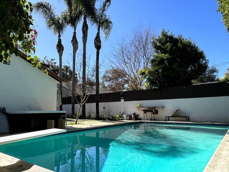 Stylish Mediterranean Villa, Pool, Jacuzzi, Hollywood & Malibu Bliss Los Angeles Exteriör bild